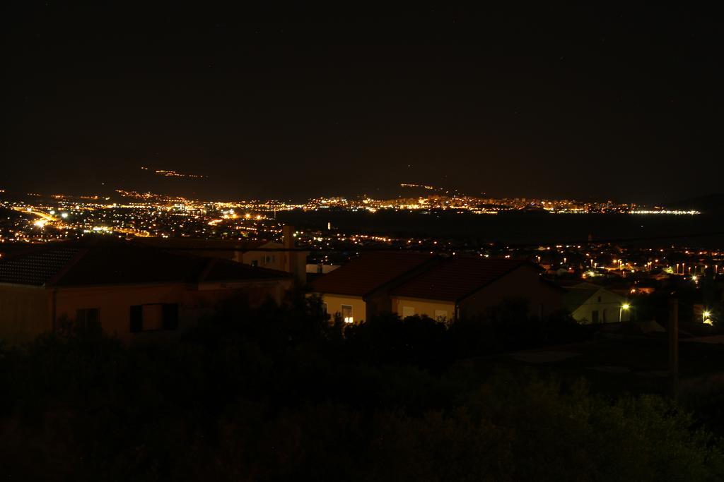 Apartment Lara Kaštel Novi エクステリア 写真